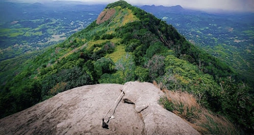 Trekking Hiking and Camping Alagalla